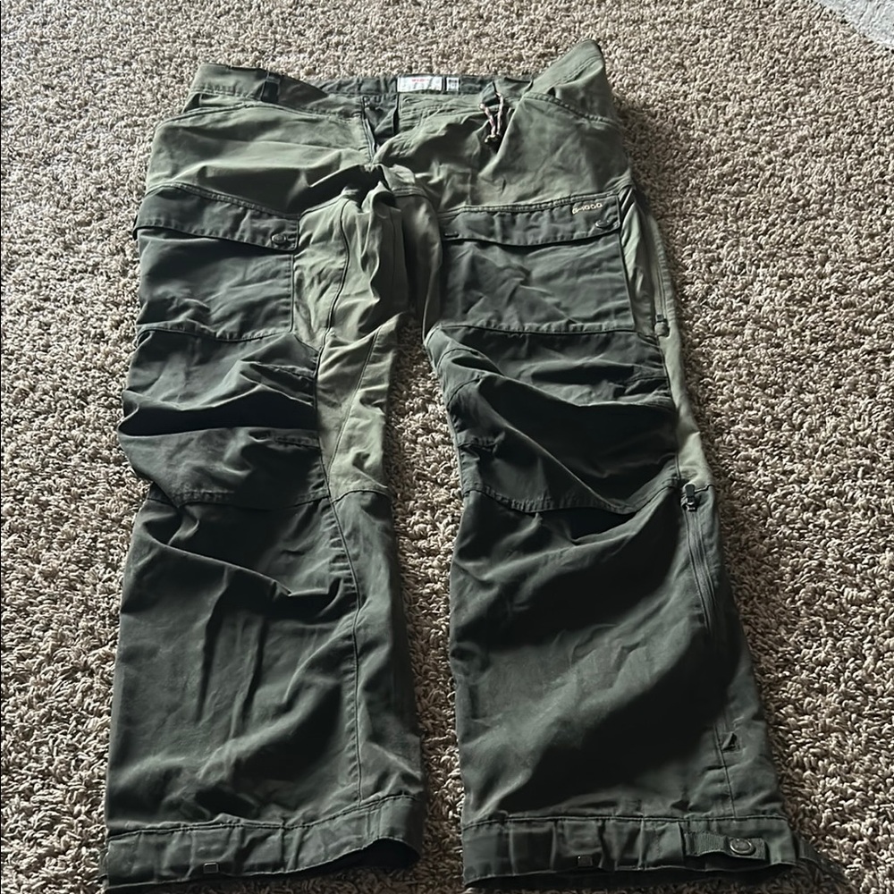 Fjallraven Men's outdoor Green Cargo Pants